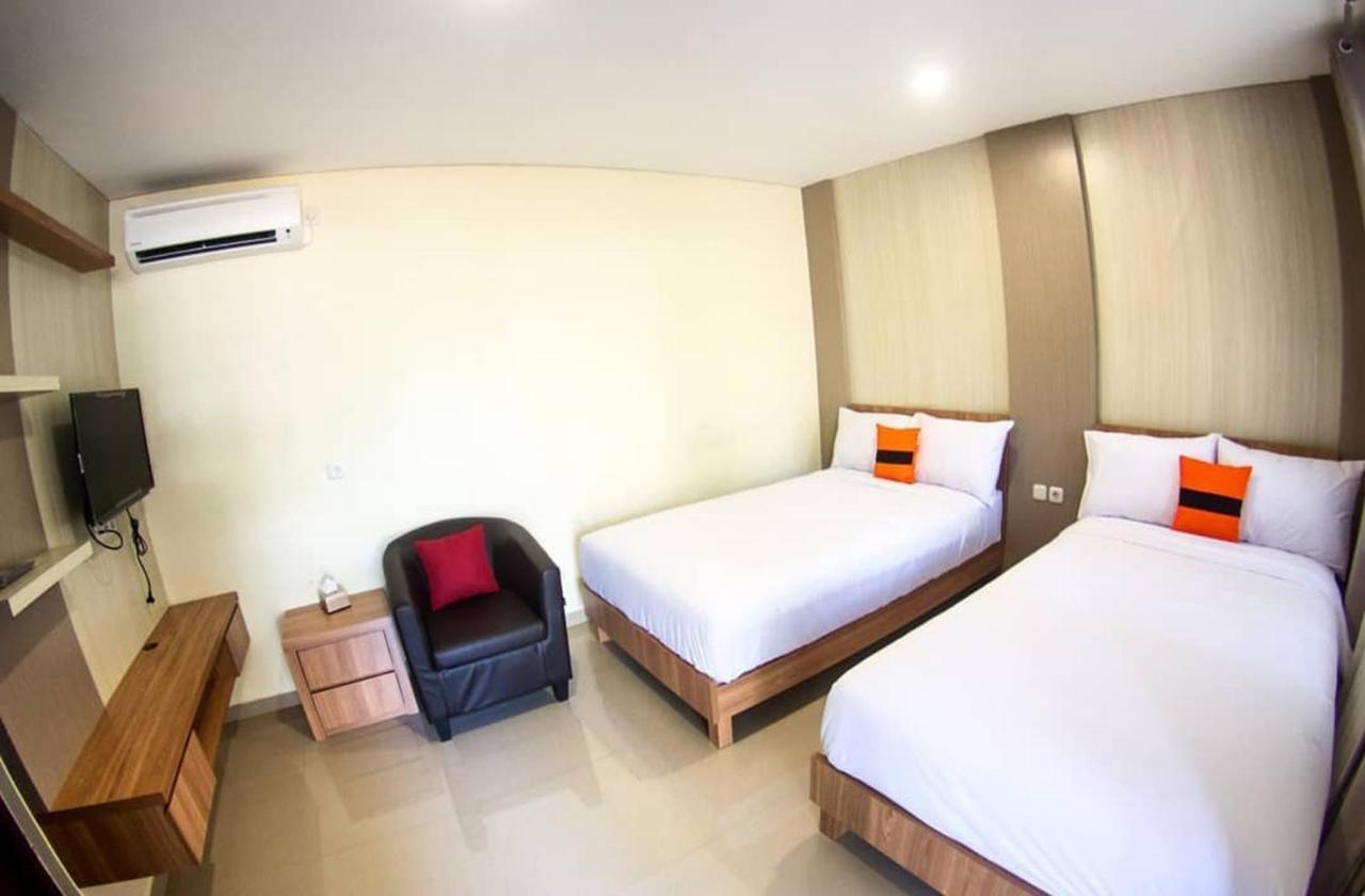 Long Beach Hotel パンガンダラン エクステリア 写真