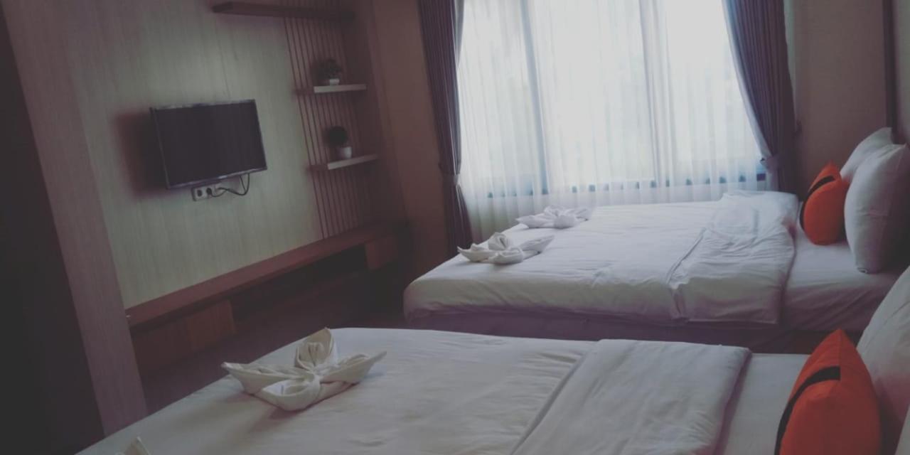Long Beach Hotel パンガンダラン エクステリア 写真
